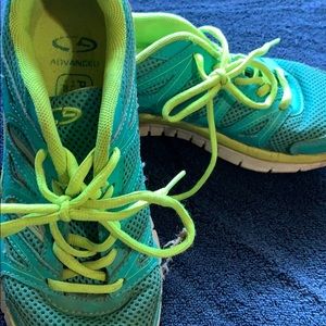 Advanced perform fit sneakers. Ok condition.